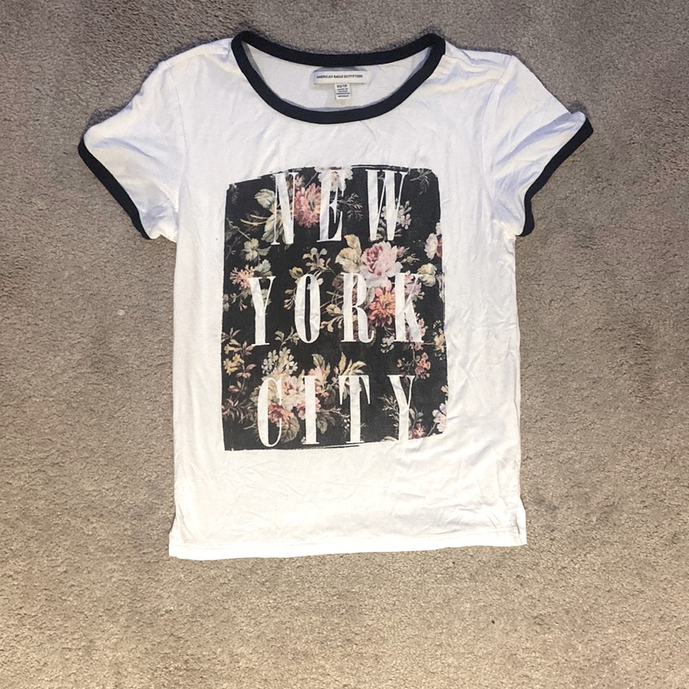Graphic tee